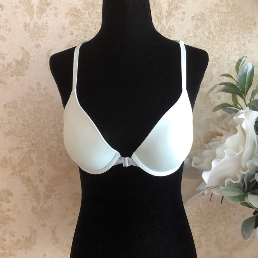 Victoria's Secret Wear Everywhere Push- Up Bra